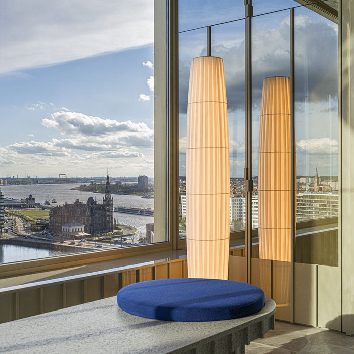 Colonne LED Floor Lamp in living room.