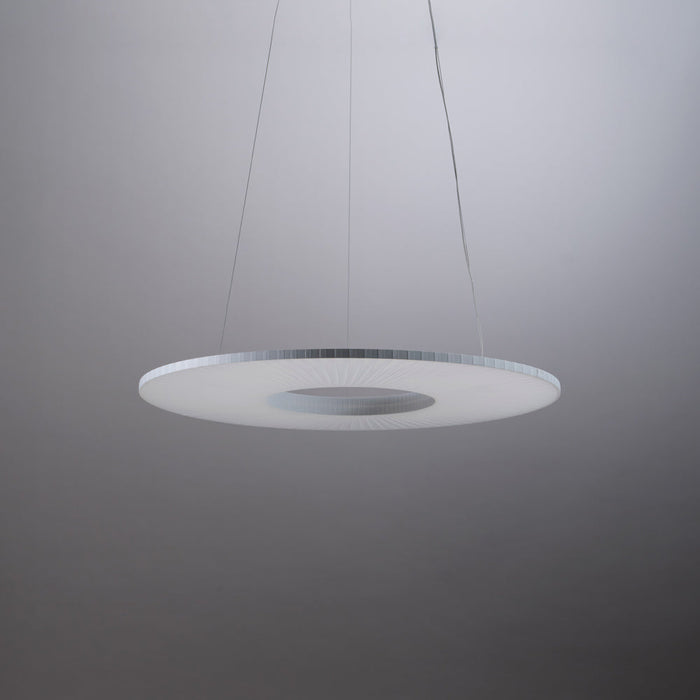 Iris LED Horizontal Pendant Light in Detail.