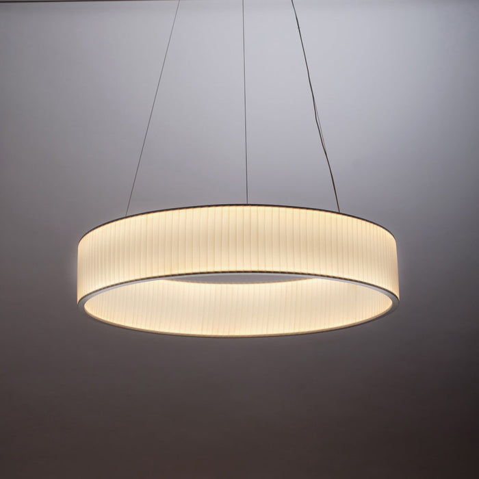 Ronde LED Pendant Light in Detail.