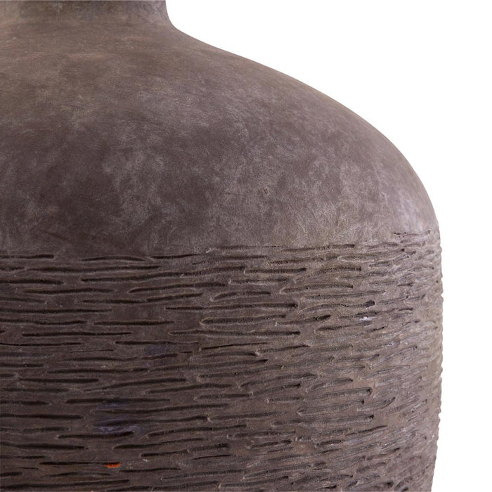 Navi Table Lamp in Detail.
