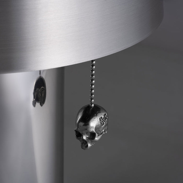Skull Table Lamp in Detail.
