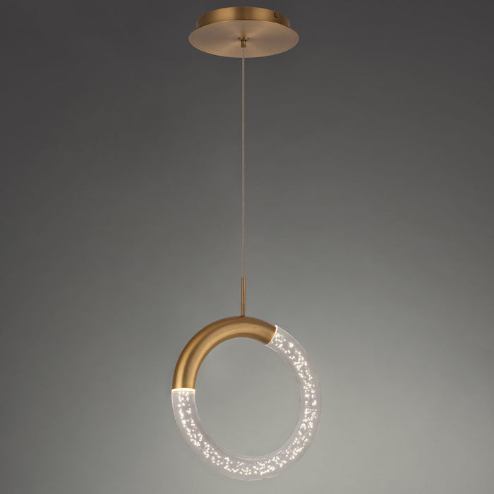 Ringlet LED Pendant Light in Detail.