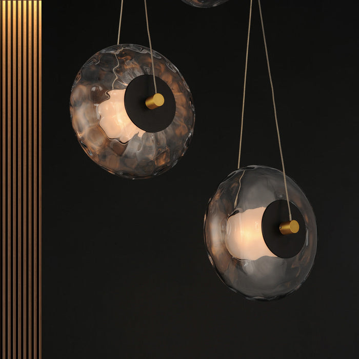 Amulet LED Pendant Light in Detail.