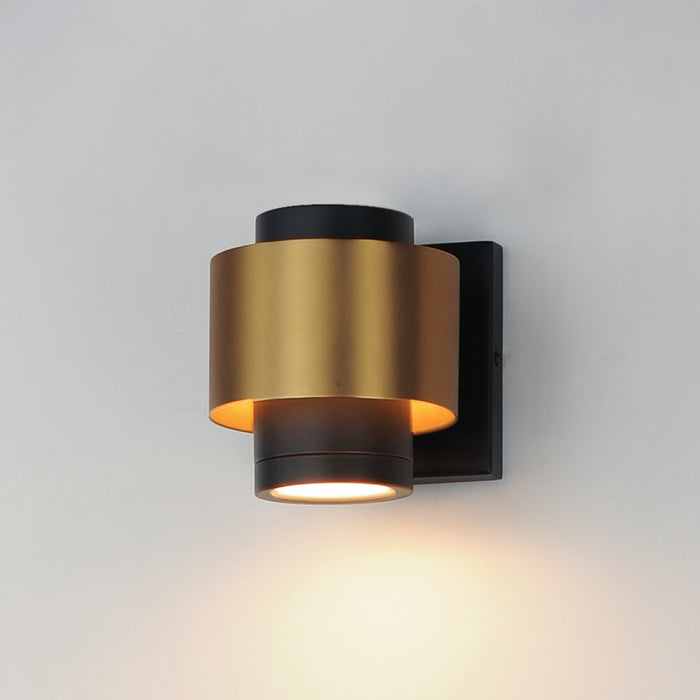 Reveal Outdoor LED Wall Light in Detail.