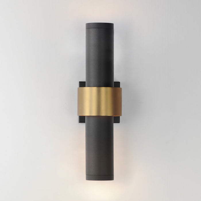 Reveal Outdoor LED Wall Light in Detail.