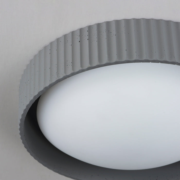 Souffle LED Flush Mount Ceiling Light in Detail.