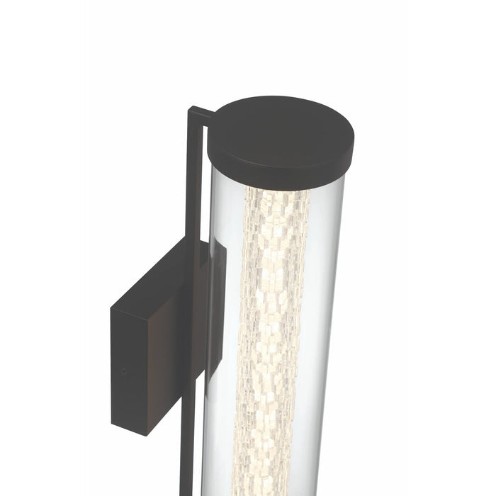 Savron Outdoor LED Wall Light in Detail.