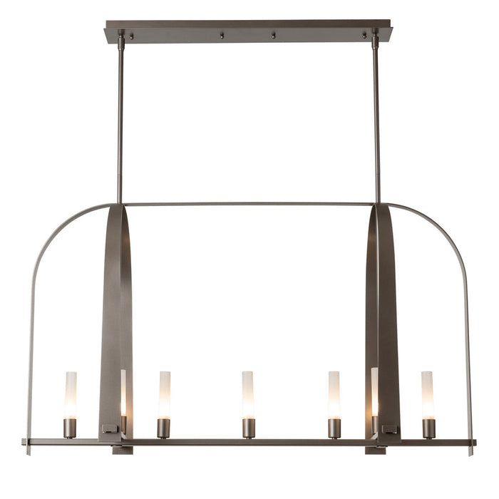 Triomphe Linear Pendant Light in Detail.