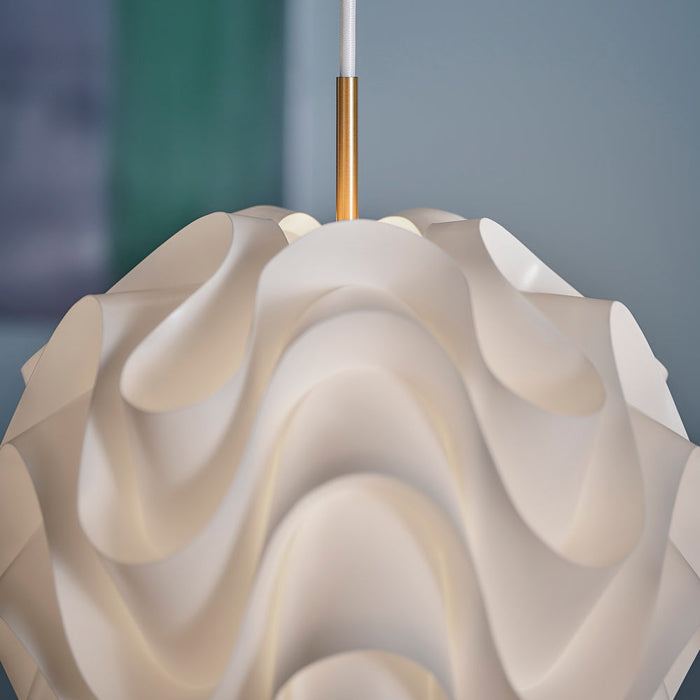 172 Pendant Light in Detail.