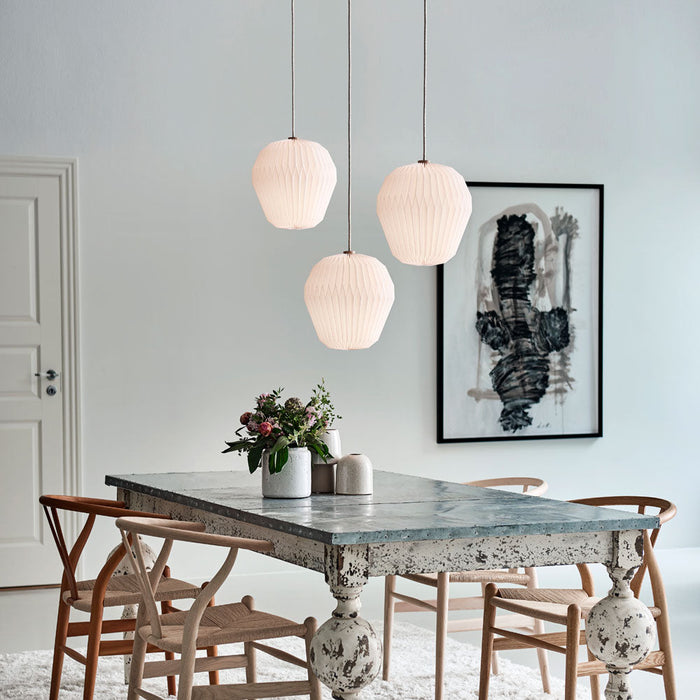 Bouquet Pendant Light in dining room.