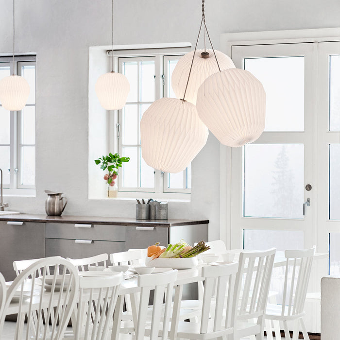 Bouquet Pendant Light in dining room.