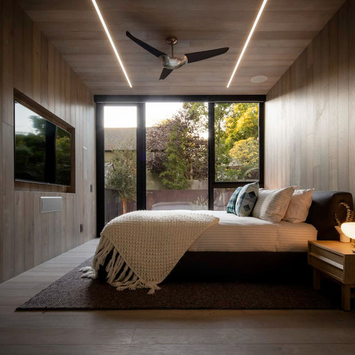 IC/Air 3 Ceiling Fan in bedroom.