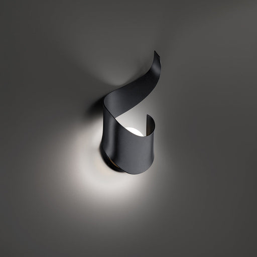 Flamme Outdoor LED Wall Light in Detail.