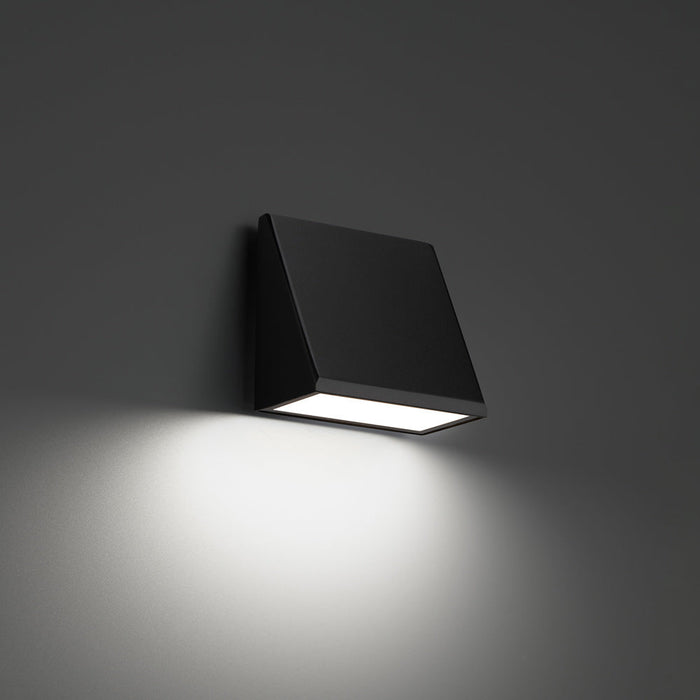 Flue Outdoor LED Wall Light in Detail.