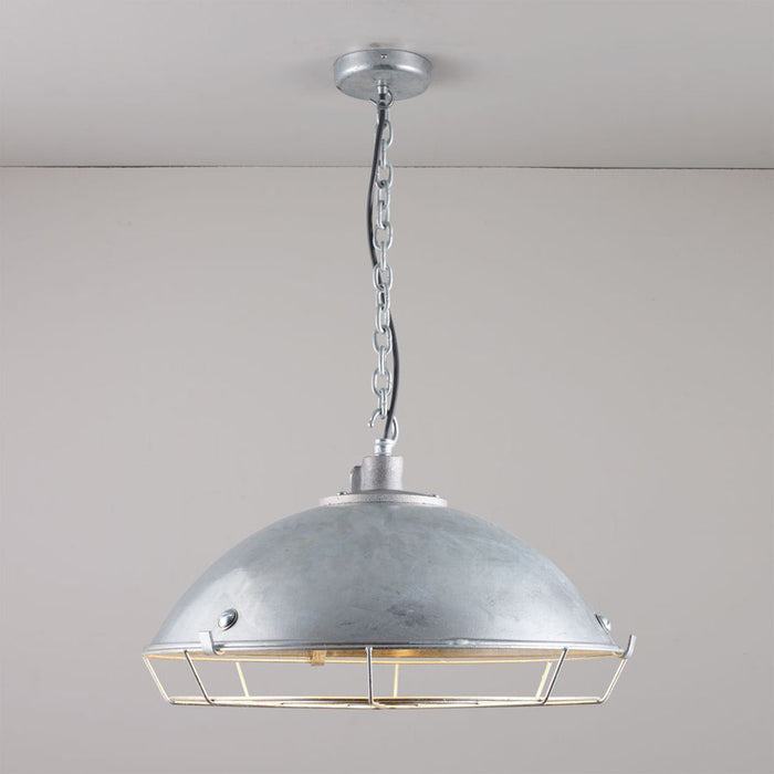 Cargo Cluster Pendant Light in Detail.