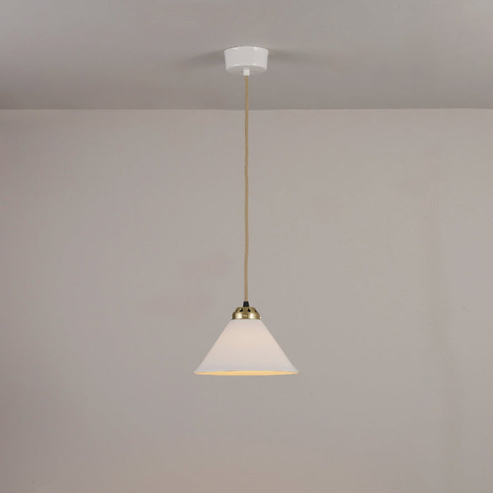 Cobb Plain Pendant Light in Detail.