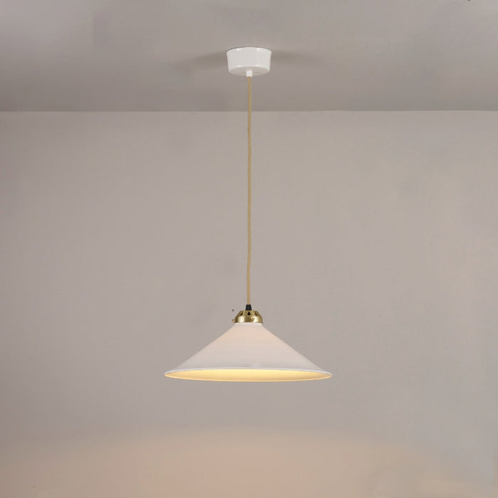 Cobb Plain Pendant Light in Detail.