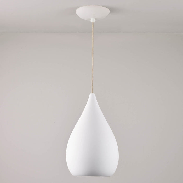 Drop One Pendant Light in Detail.