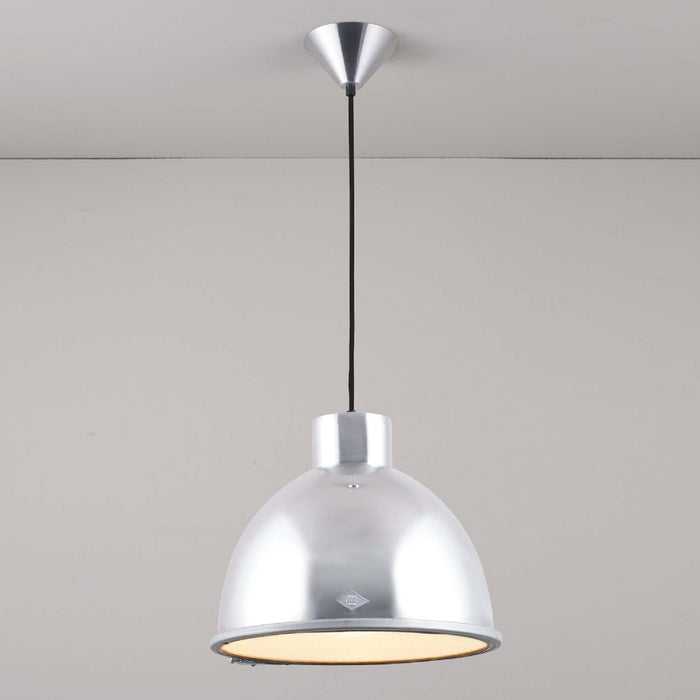 Giant Pendant Light in Detail.