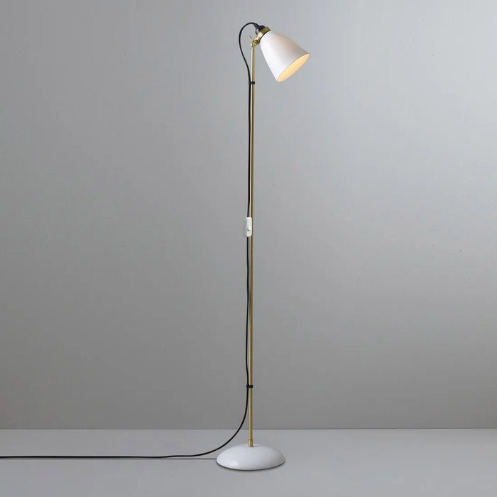 Hector Floor Lamp in Detail.