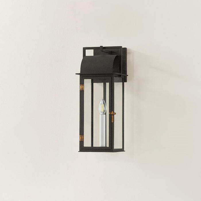 Bohen Outdoor Wall Light in Detail.