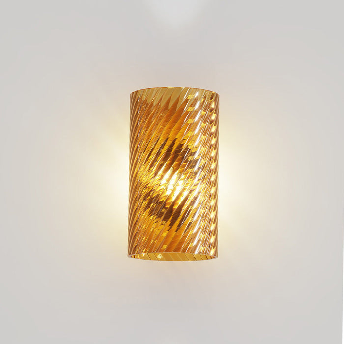 Armonia Wall Light in Detail.