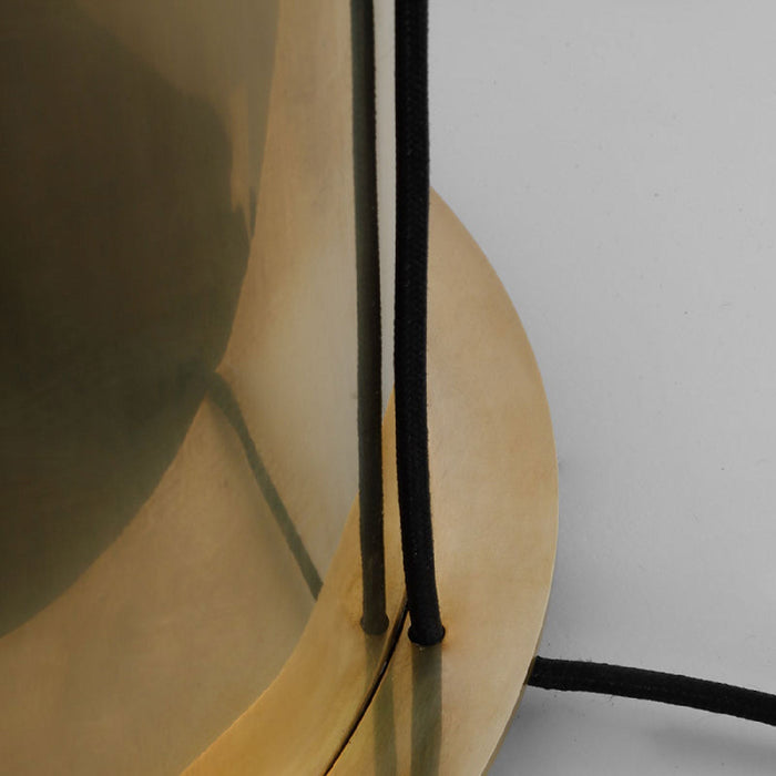 Shielded LED Floor Lamp in Detail.