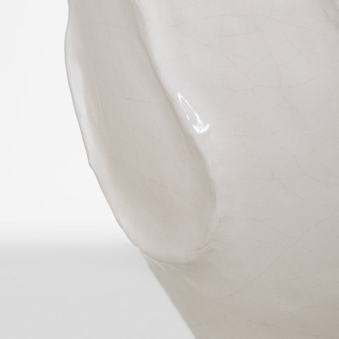 Idalia Table Lamp in Detail.