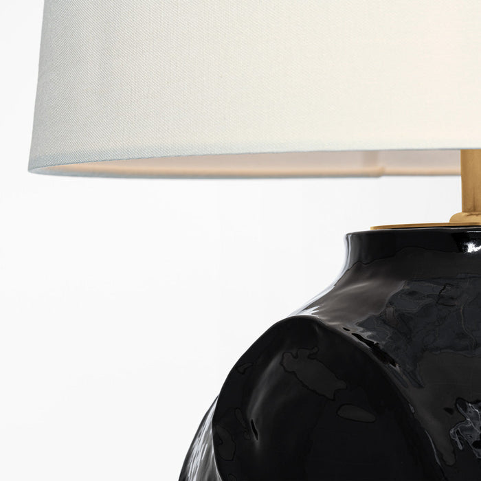 Idalia Table Lamp in Detail.