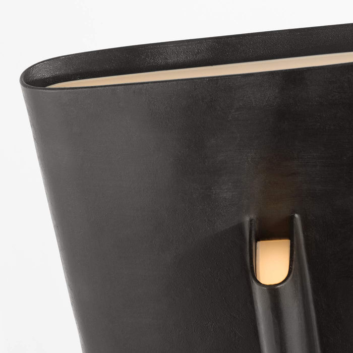 Lotura LED Floor Lamp in Detail.