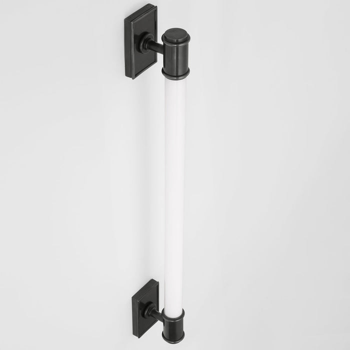 Owen LED Linear Bath Wall Light in Detail.