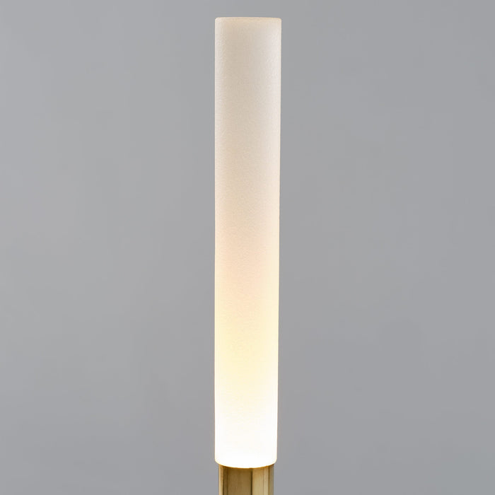 Rousseau LED Floor Lamp in Detail.