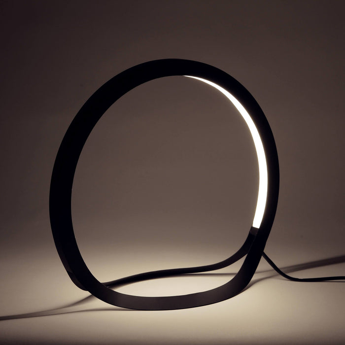 Hoop LED Table Lamp in Detail.