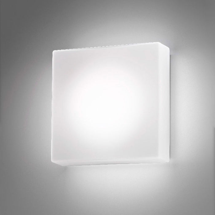 Caorle Ceiling/Wall Light in Detail.