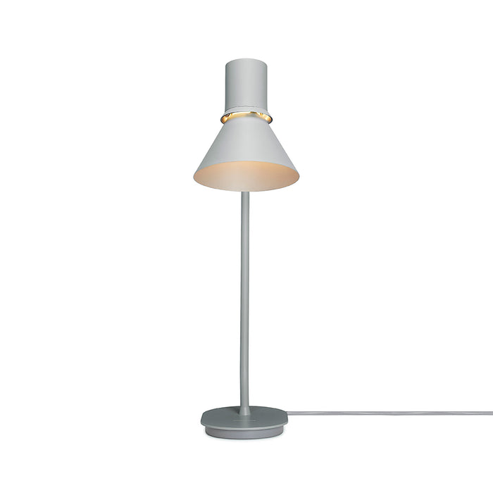 Type 80 Table Lamp in Detail. 