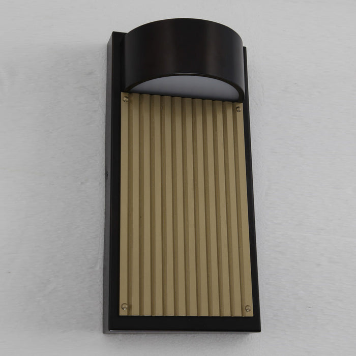 Las Cruces Outdoor LED Wall Light in Detail.