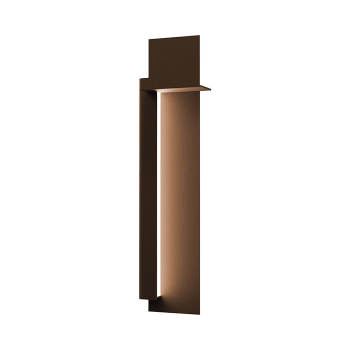 Backgate™ Outdoor LED Wall Light in Large/Textured Bronze/Left.