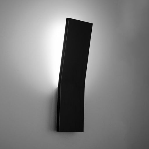 Blade LED Wall Light in Detail.