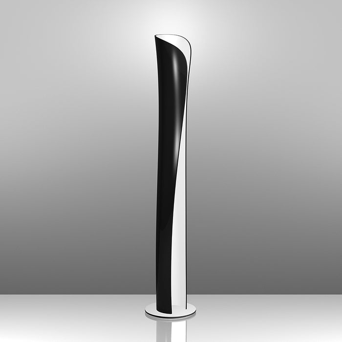 Cadmo LED Floor Lamp in Black/White (90CRI/2700K).