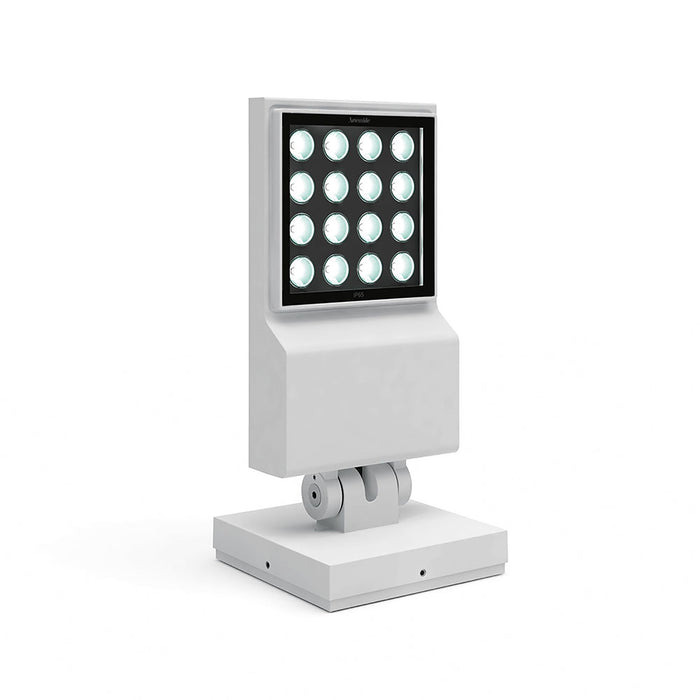 Cefiso Outdoor LED Wall Light in White Ral9002/Small (3000k/32 Degrees).