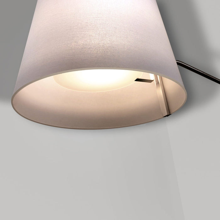 Silva Giant Floor Lamp in Detail.