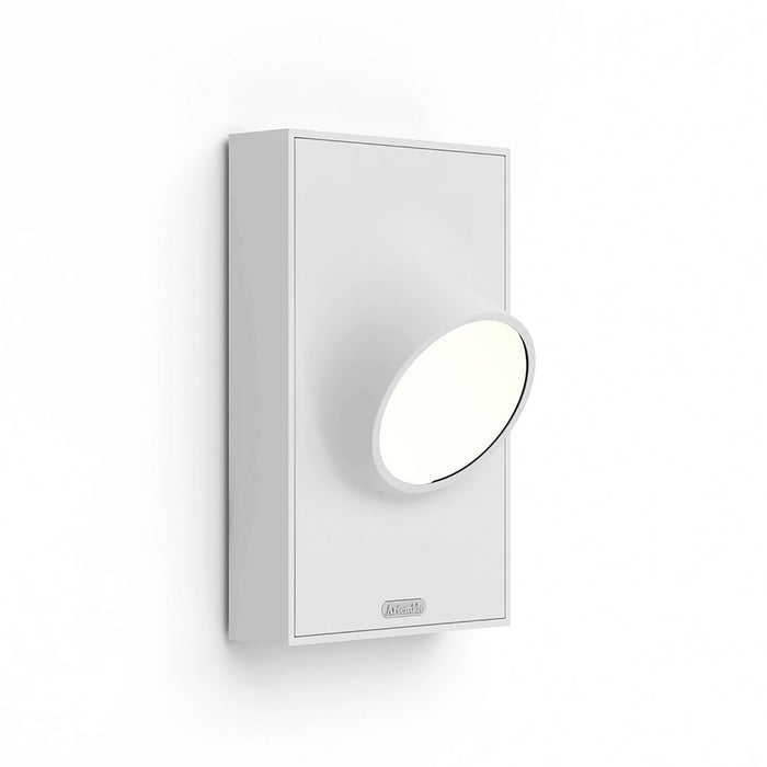 Ciclope Outdoor LED Wall Light in White Ral9002.