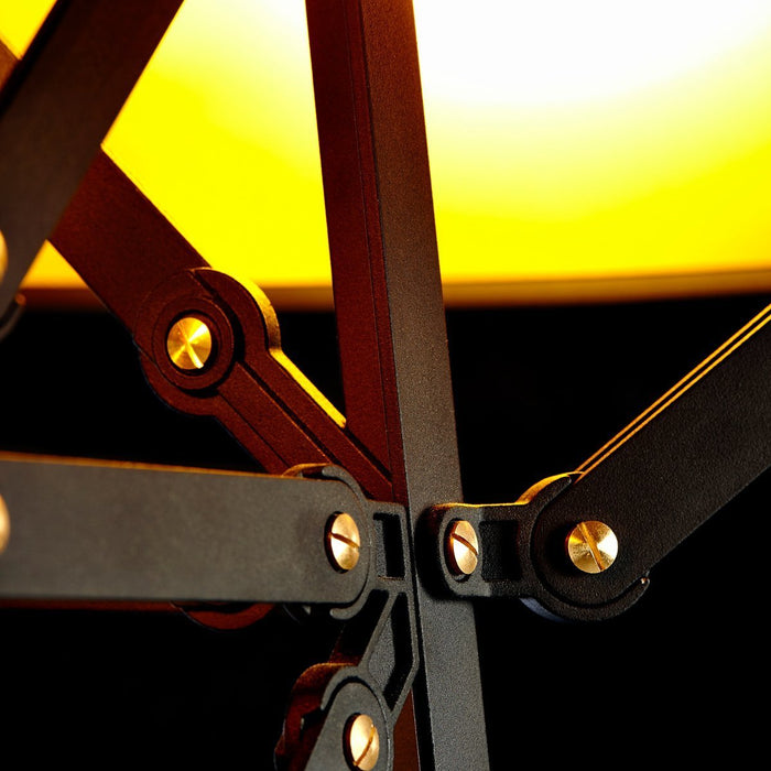 Construction Floor Lamp in Detail.