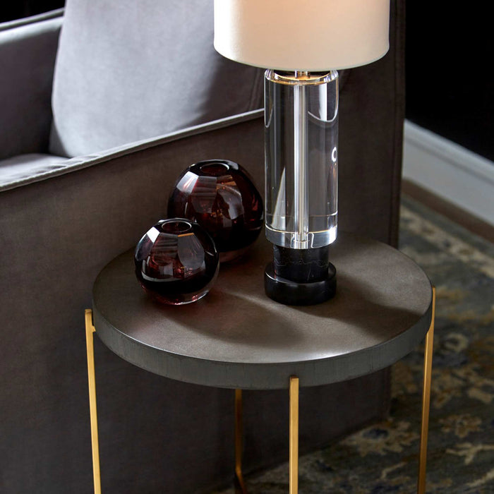 Gravity Table Lamp in Detail.