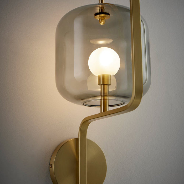 Isotope Wall Light in Detail.