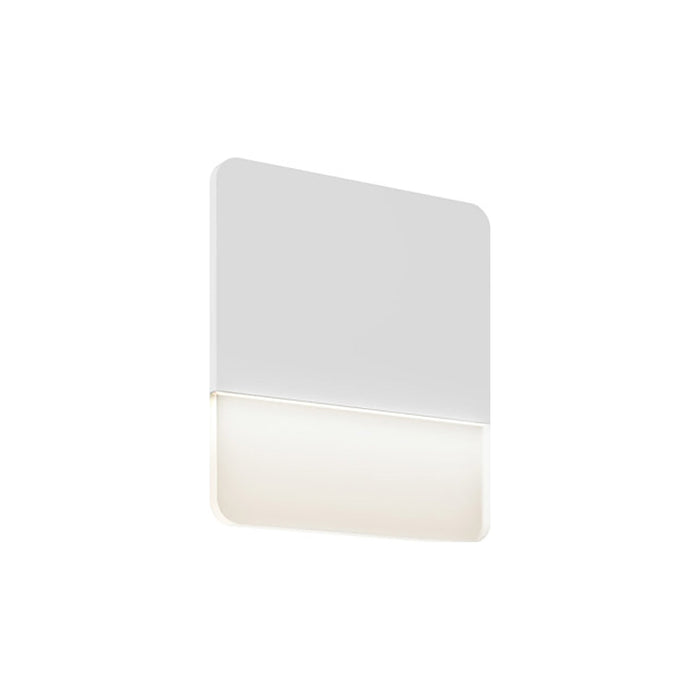 Alto Ultra Slim Outdoor LED Wall Light in White (6.38-Inch).