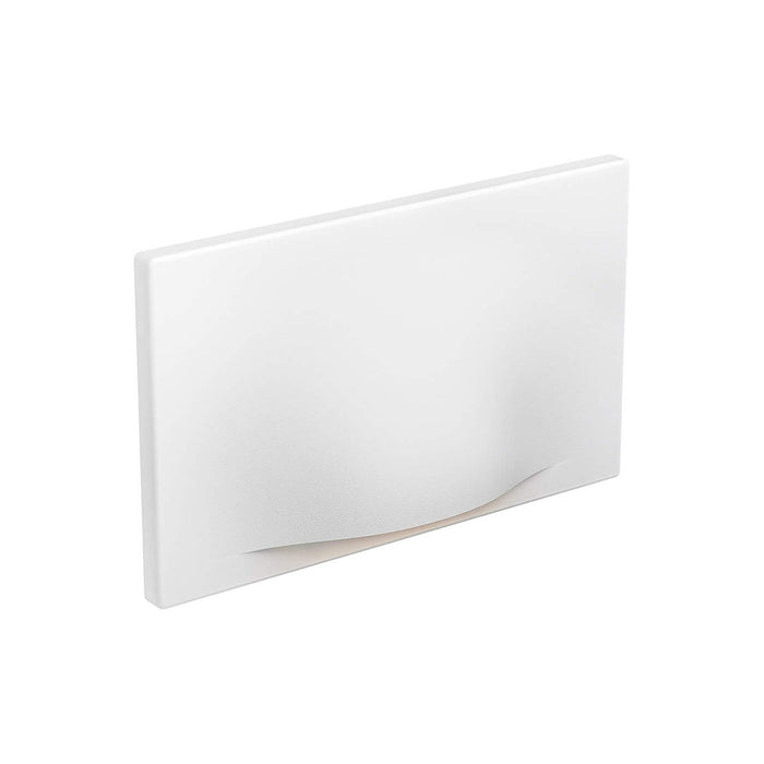 Arc LED Recessed Step Light in White.