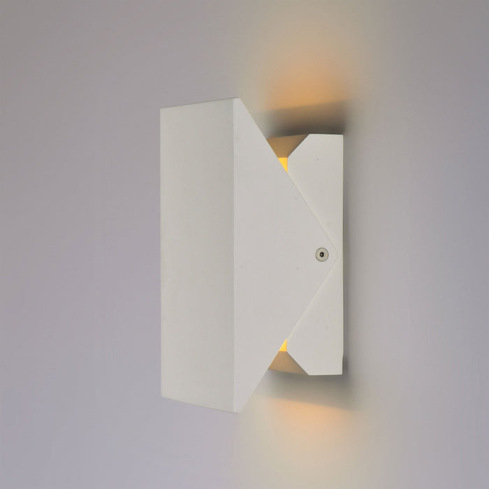 Alumilux Tilt Outdoor LED Wall Light in Detail.