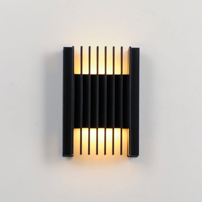 Rampart Outdoor LED Wall Light in Detail.