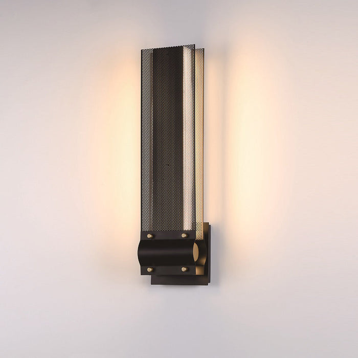 Admiral 1-Light Outdoor LED Wall Light in Detail.